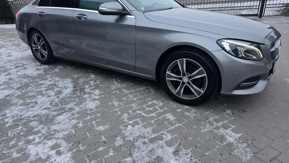 MERCEDES-BENZ C Klasa -