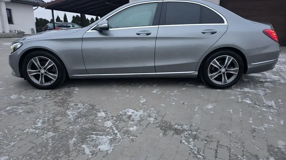 MERCEDES-BENZ C Klasa -