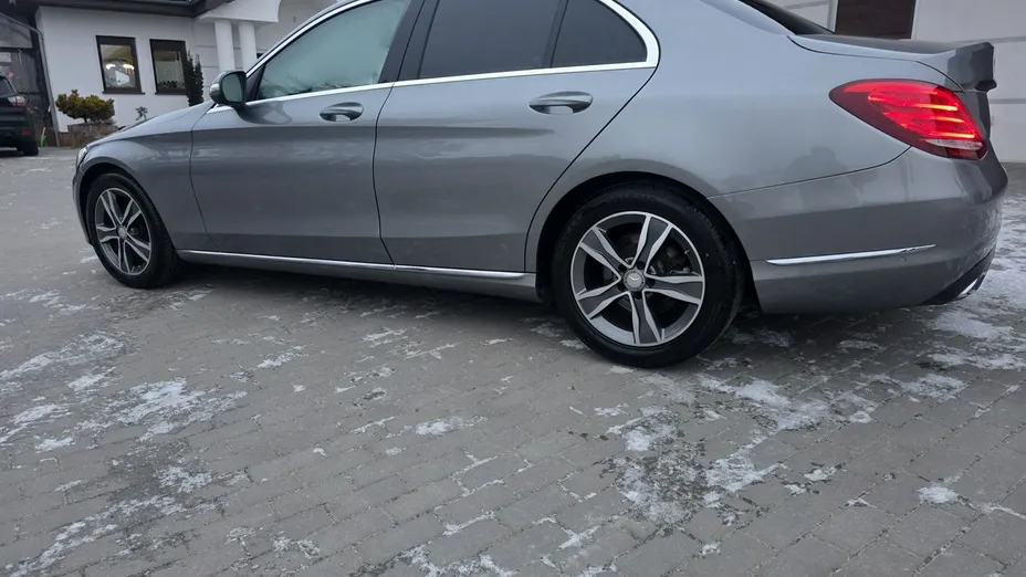 MERCEDES-BENZ C Klasa -