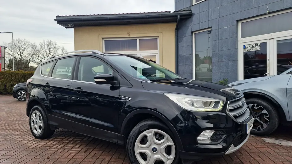 FORD Kuga -
