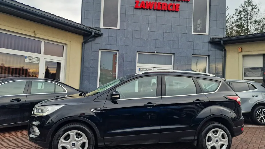 FORD Kuga -