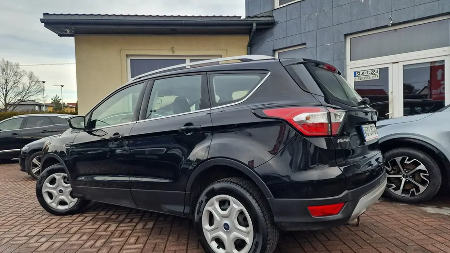 FORD Kuga -