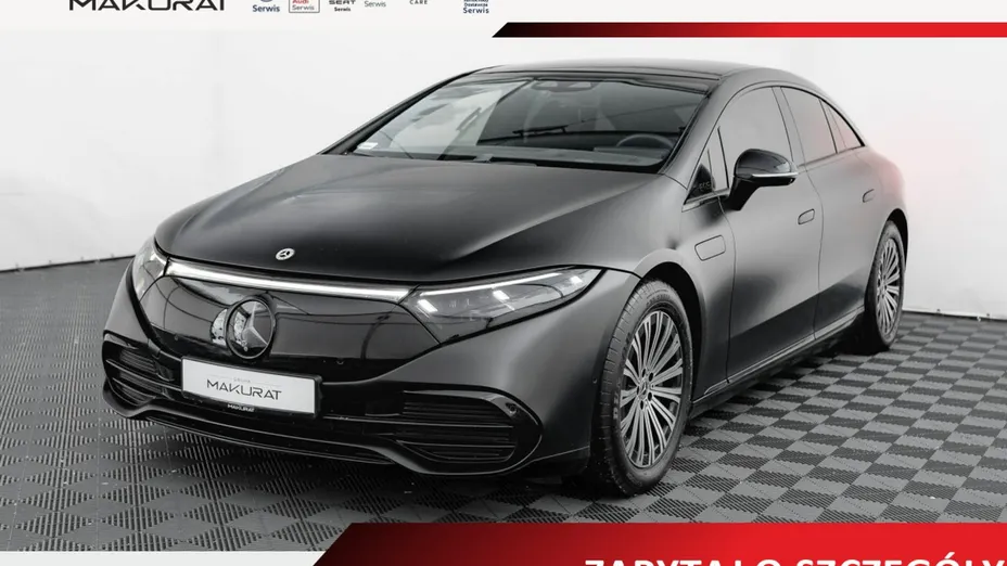 MERCEDES-BENZ EQS -