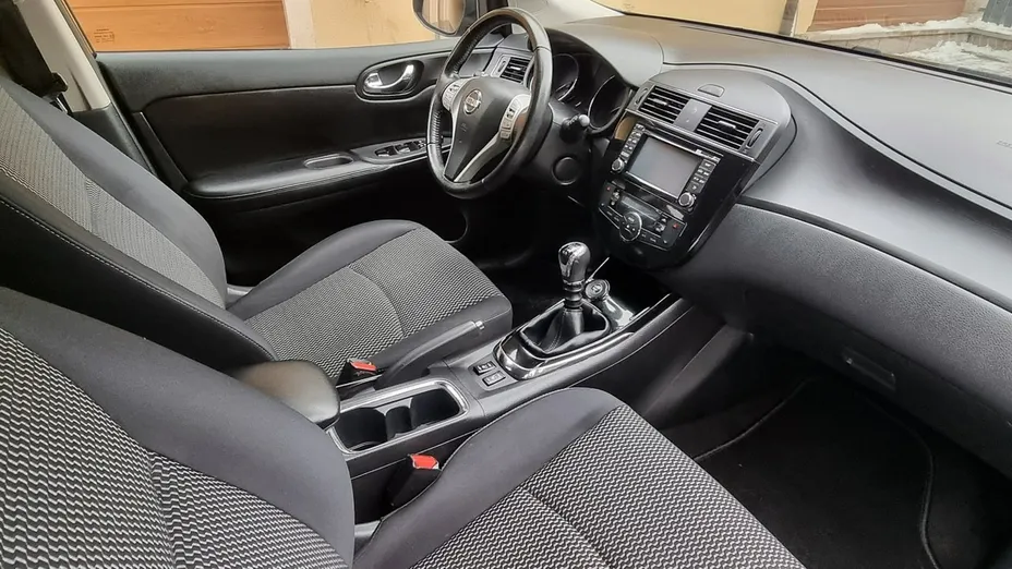 NISSAN Pulsar -