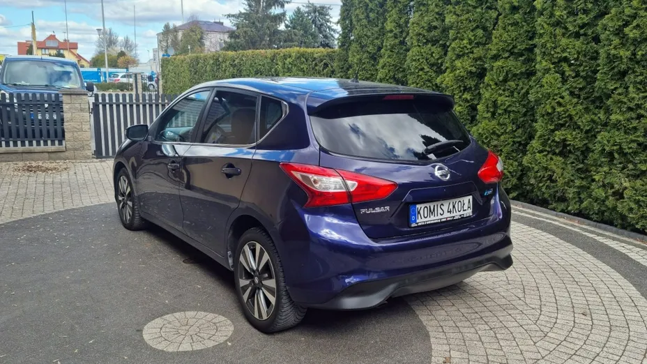 NISSAN Pulsar -