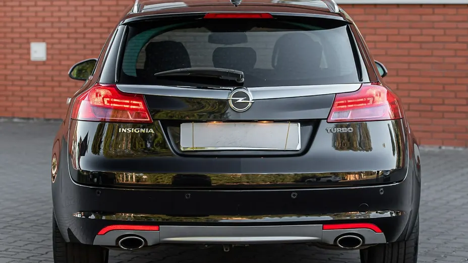 OPEL Insignia -