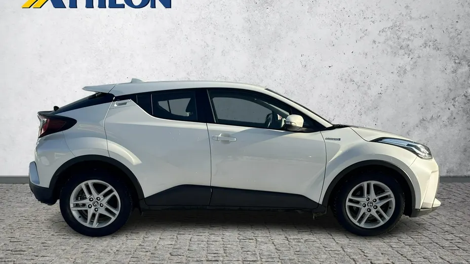 TOYOTA C-HR -