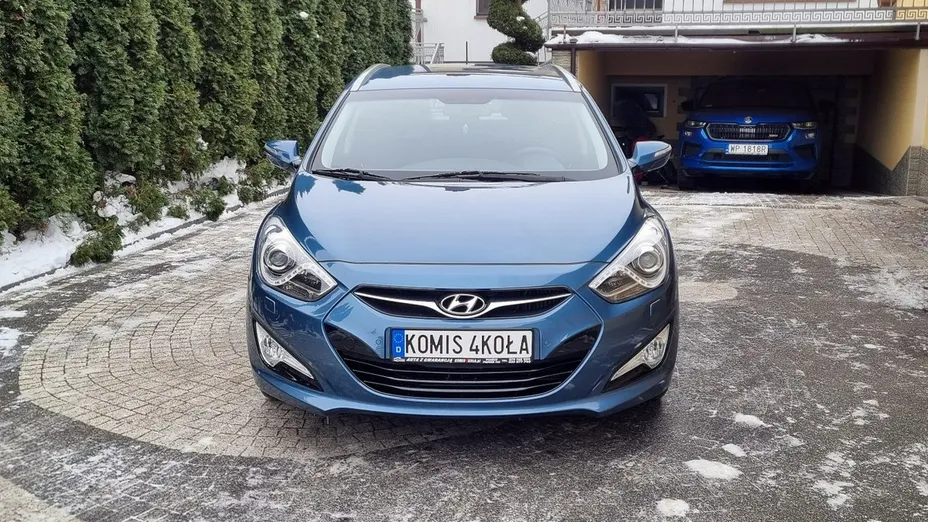 HYUNDAI i40 -