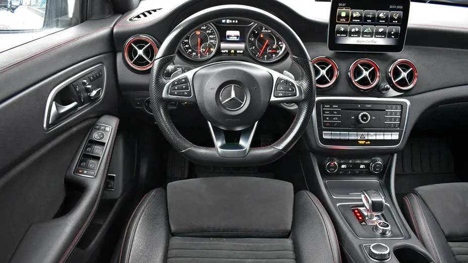 MERCEDES-BENZ CLA -