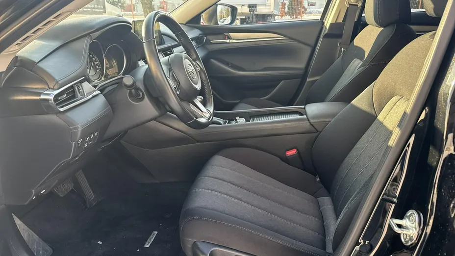 MAZDA 6 -