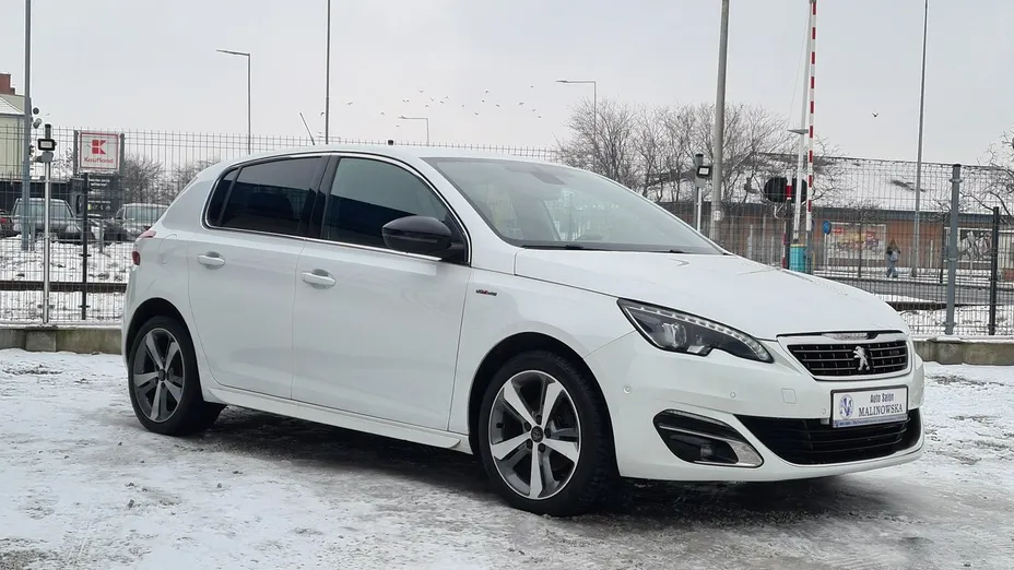 PEUGEOT 308 -