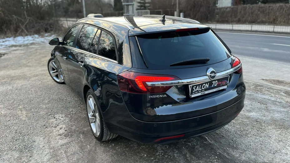 OPEL Insignia -