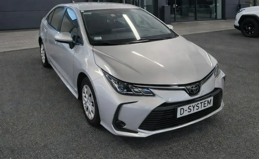 TOYOTA Corolla -