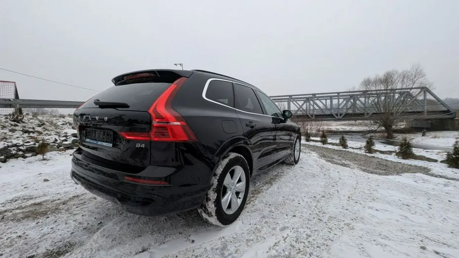 VOLVO XC60 -