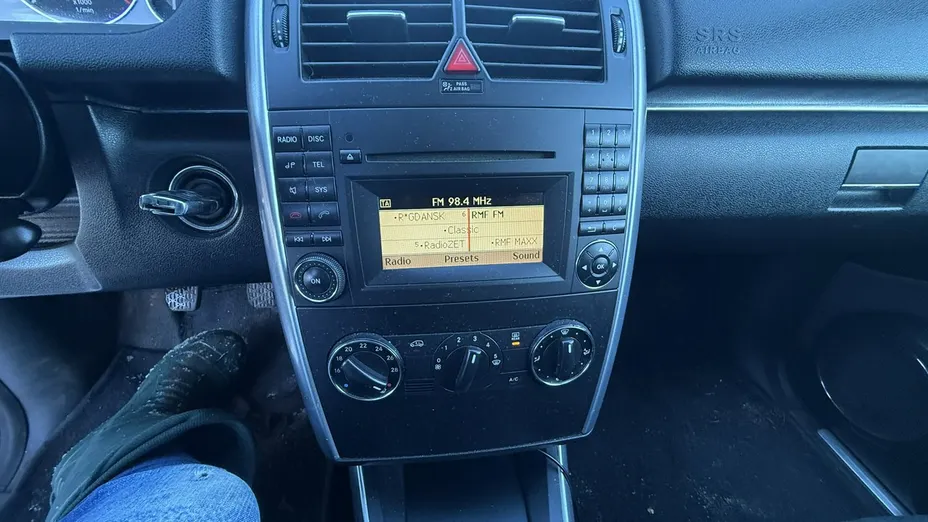 MERCEDES-BENZ B Klasa -