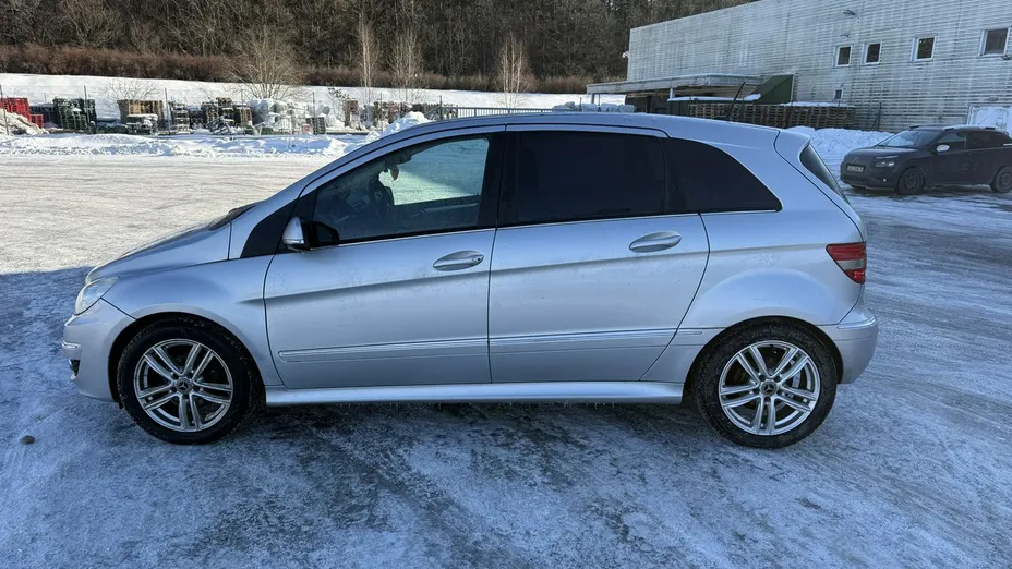 MERCEDES-BENZ B Klasa -