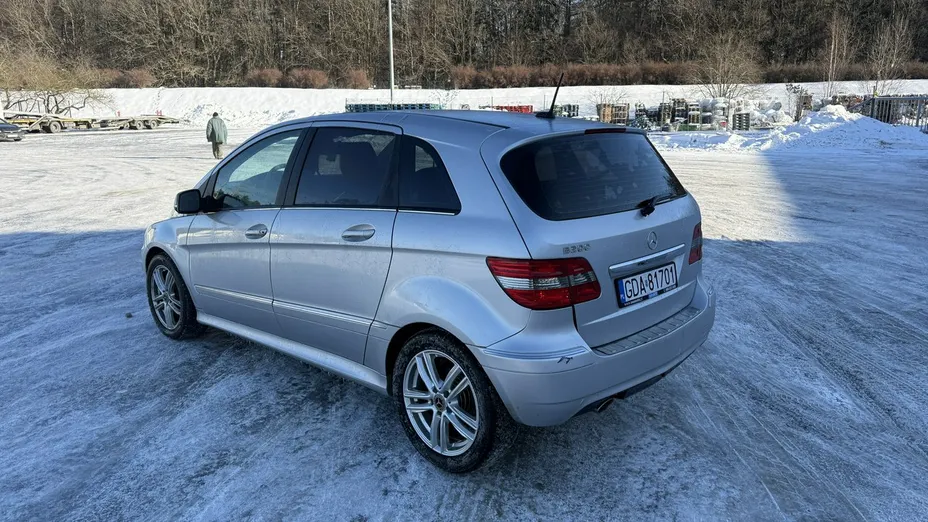 MERCEDES-BENZ B Klasa -