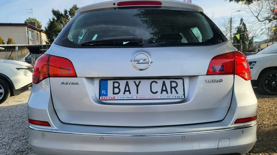 OPEL Astra -