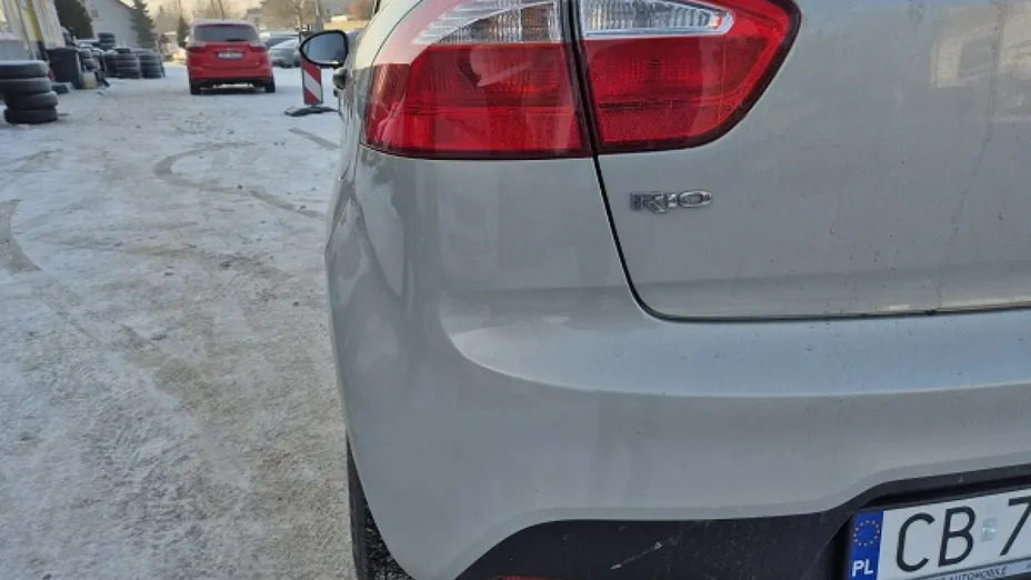 KIA Rio -