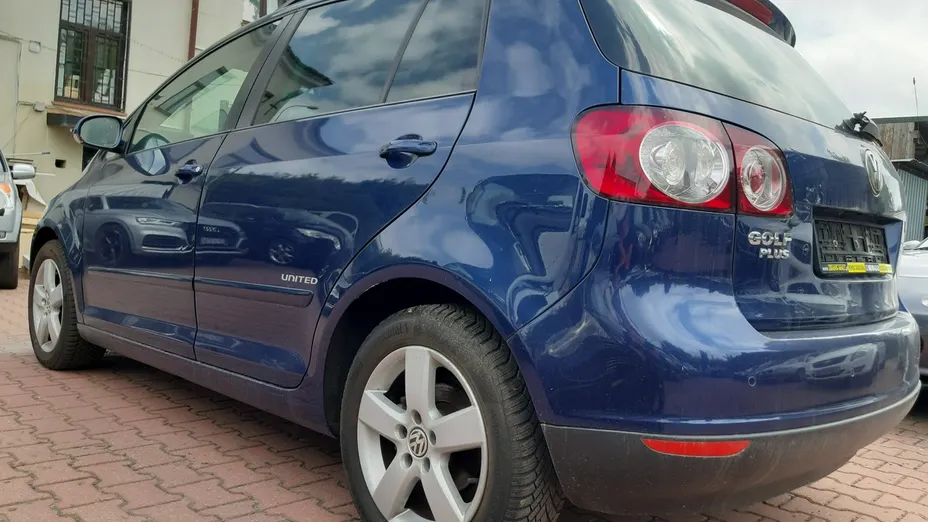 VOLKSWAGEN Golf Plus -