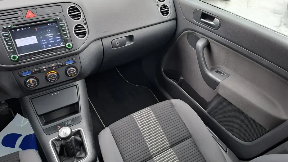 VOLKSWAGEN Golf Plus -