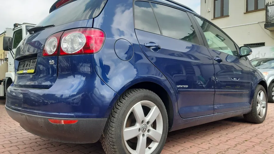 VOLKSWAGEN Golf Plus -