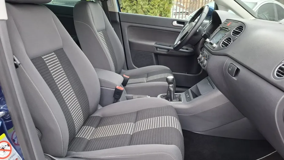 VOLKSWAGEN Golf Plus -