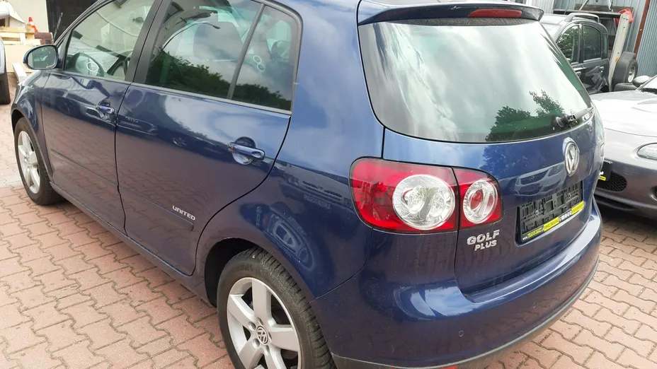 VOLKSWAGEN Golf Plus -