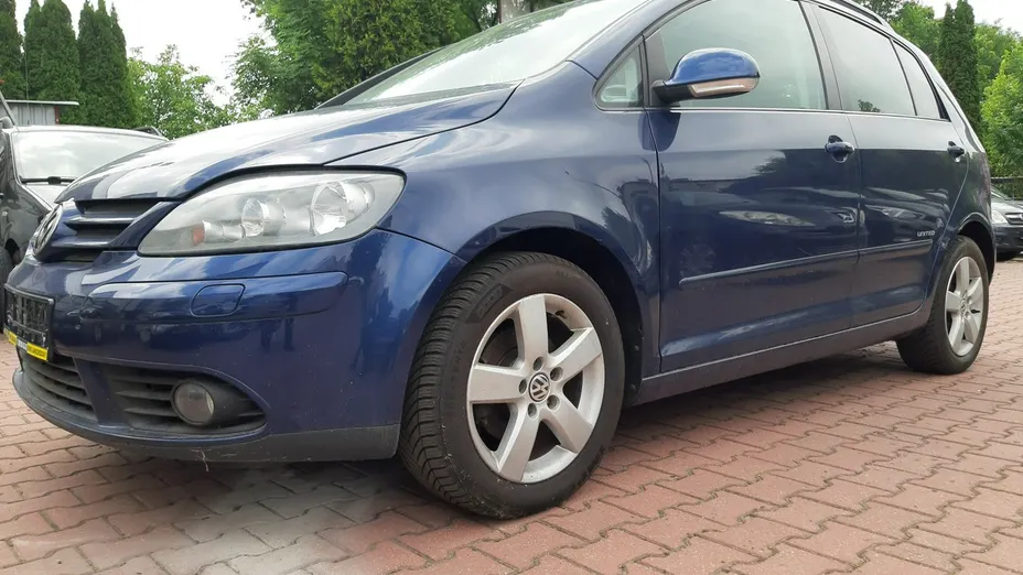 VOLKSWAGEN Golf Plus -