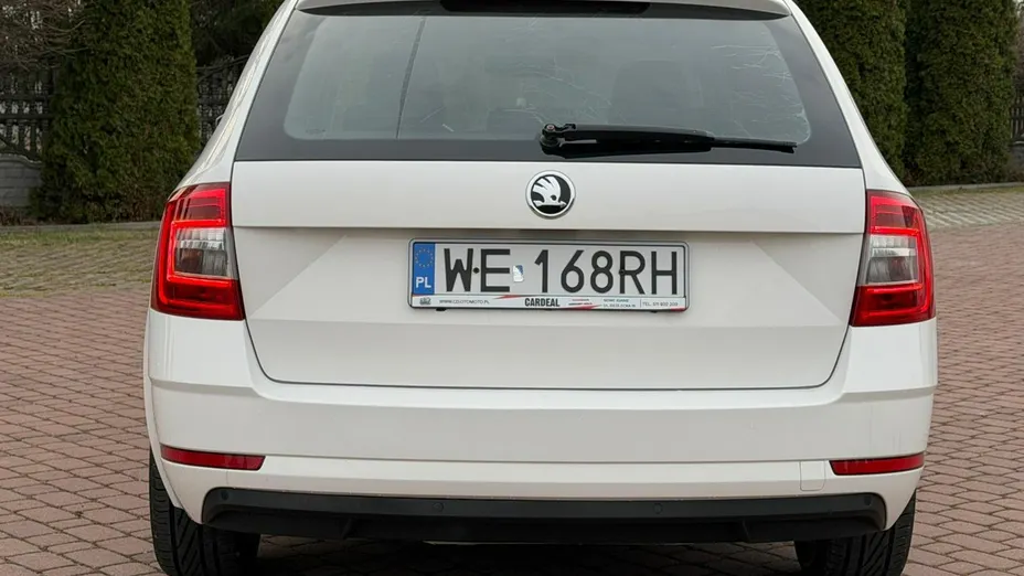 SKODA Octavia -