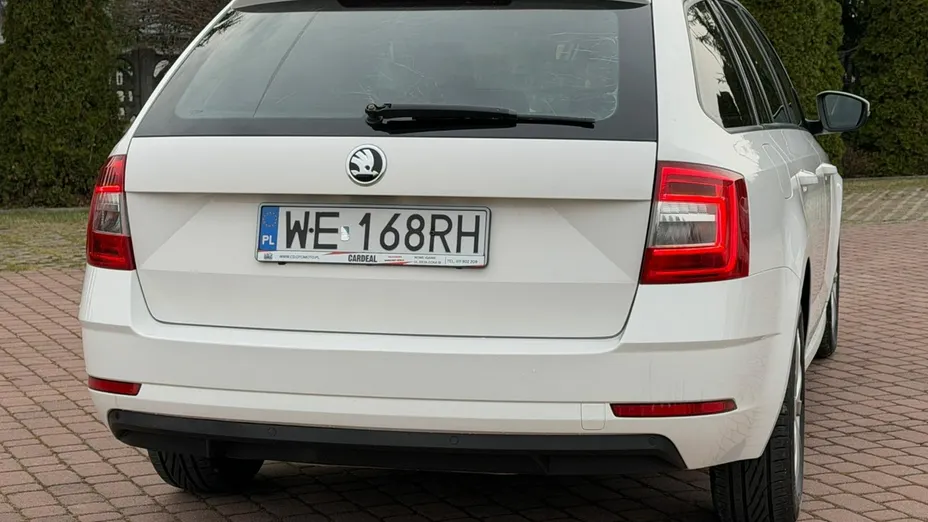 SKODA Octavia -