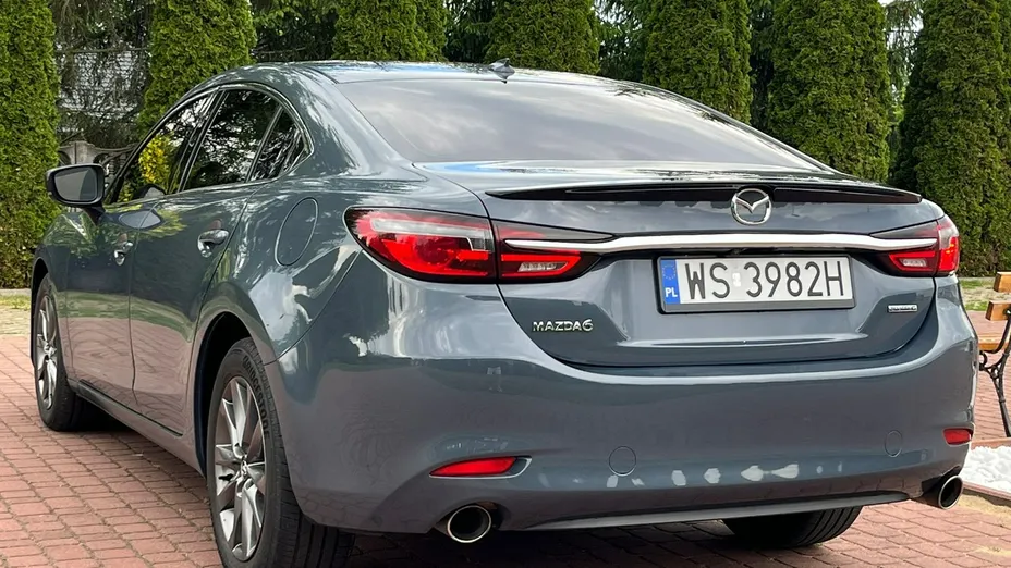 MAZDA 6 -