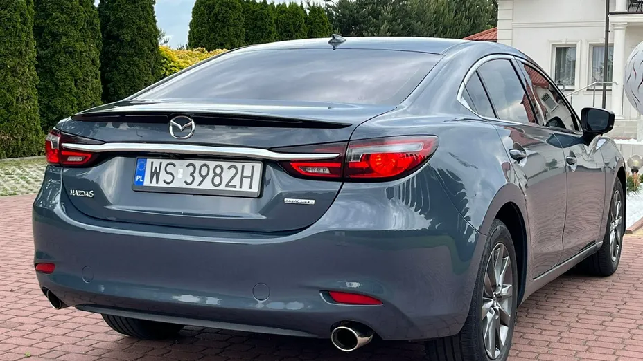 MAZDA 6 -
