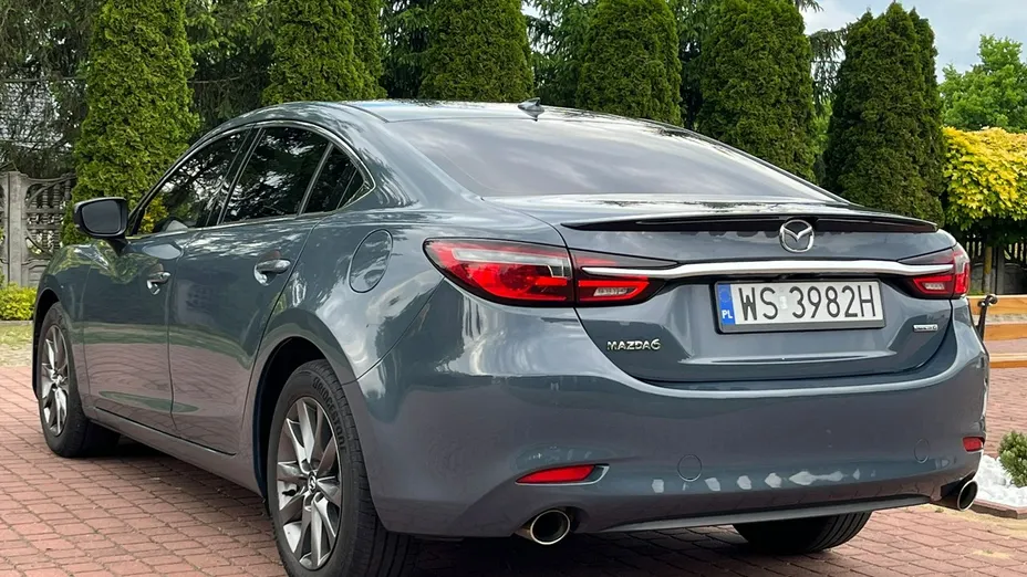 MAZDA 6 -