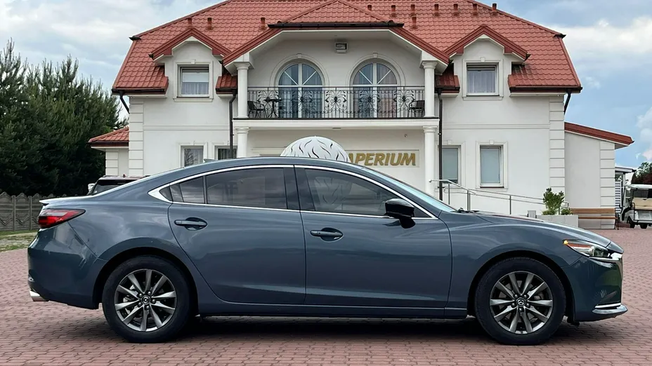 MAZDA 6 -