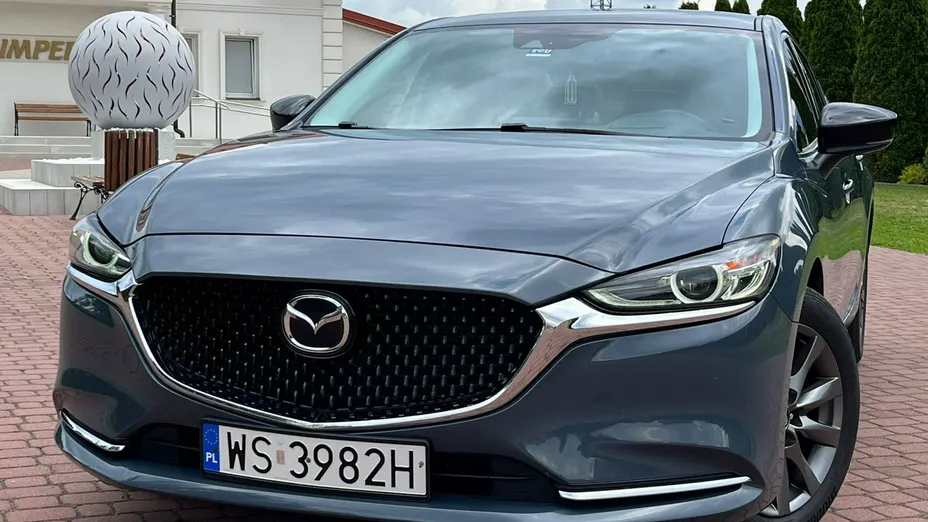 MAZDA 6 -