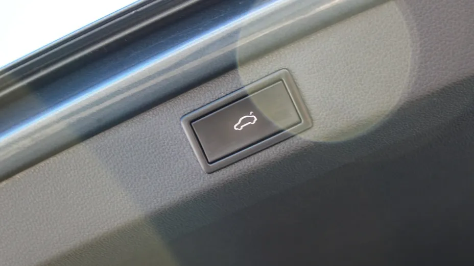 SKODA Superb -