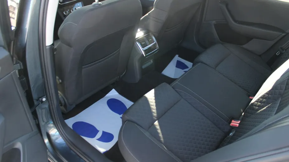 SKODA Superb -