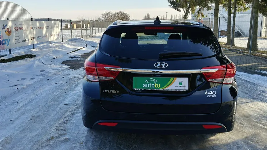 HYUNDAI i40 -