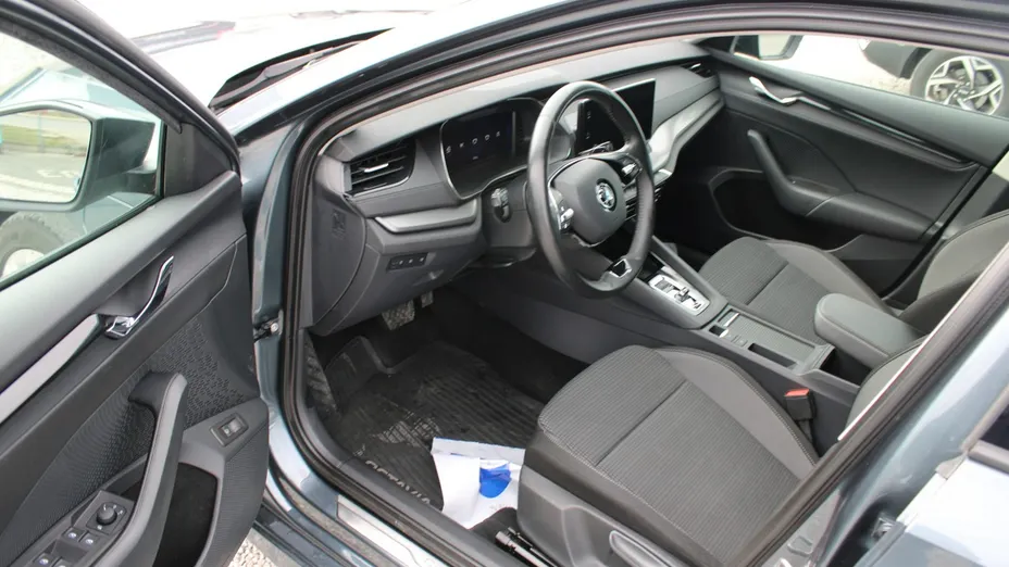 SKODA Octavia -