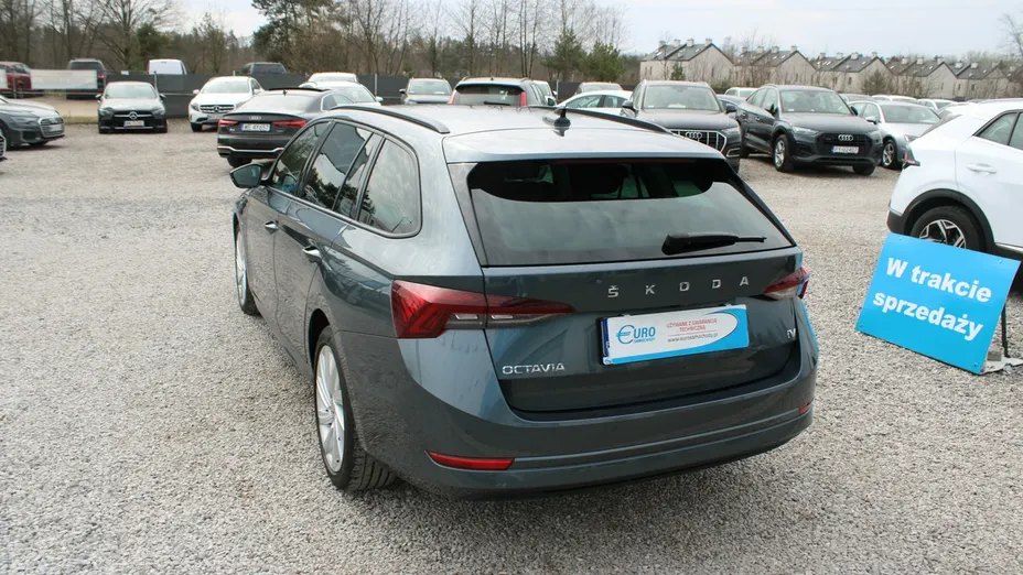 SKODA Octavia -