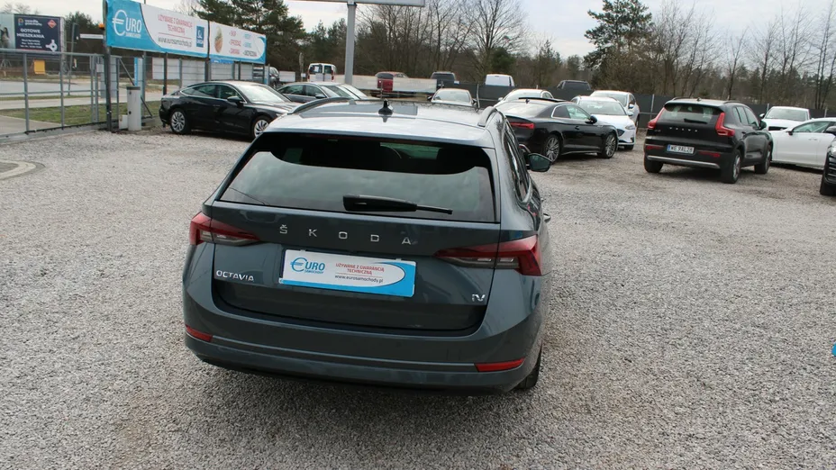 SKODA Octavia -