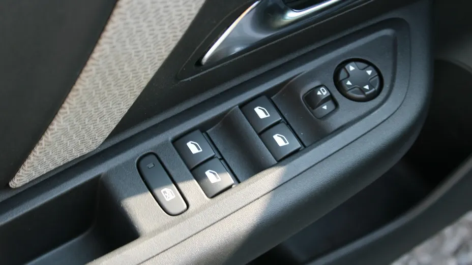 CITROEN C4 -