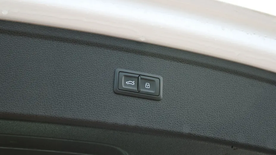 AUDI Q5 -