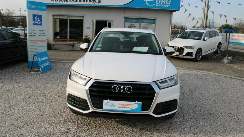 AUDI Q5 -