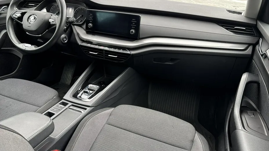 SKODA Octavia -