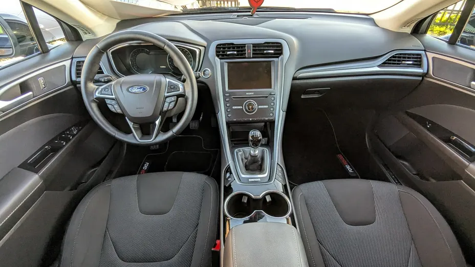 FORD Mondeo -