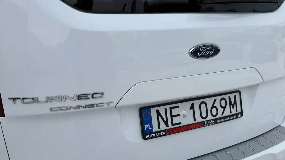 FORD Tourneo Connect -