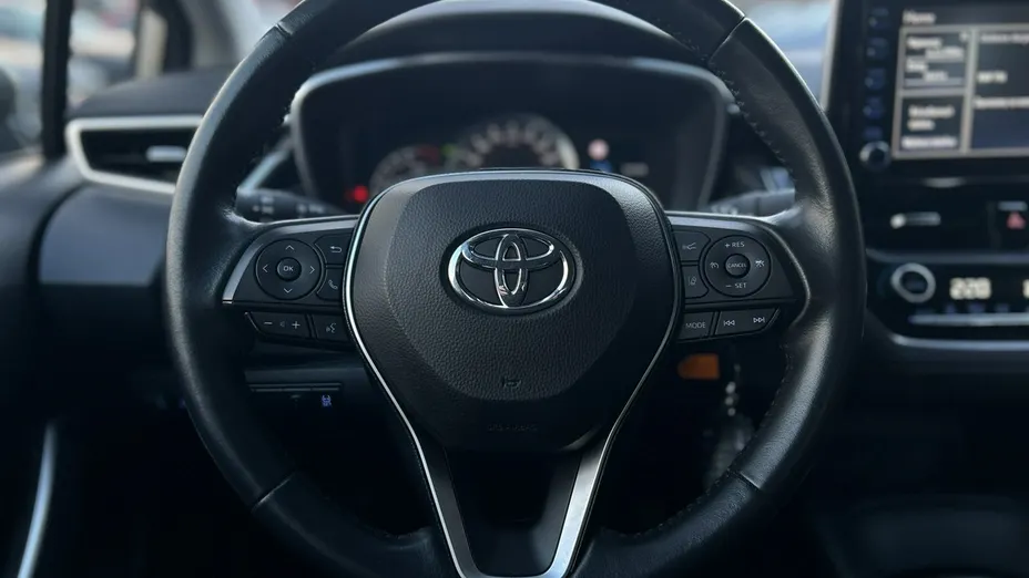 TOYOTA Corolla -