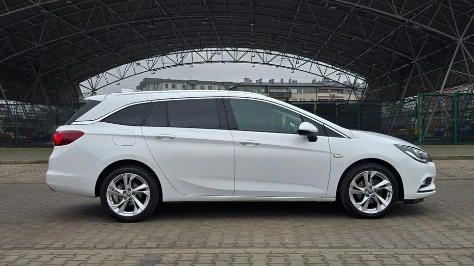 OPEL Astra -